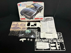 VINTAGE TAMIYA SUPRA 3.0 GT TURBO MODEL KIT 2462