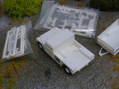 Roco Minitanks / Herpa 1/87 Modern US M-998 UN Hummer W/Trailer Lot#912X©