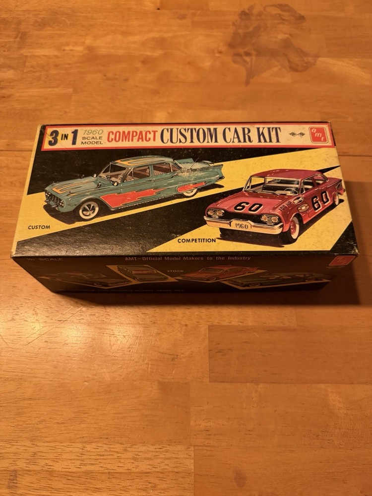 AMT 1960 3 In 1 Custom Vintage Model Build Kit Appears Complete