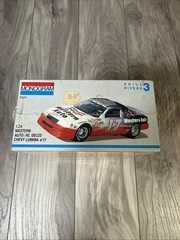 1991 Monogram Darrell Waltrip’s #17 Western Auto/AC Delco Chevy Lumina 1:24 NEW