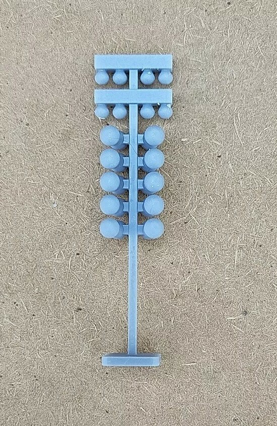 ABS-LIKE 3D RESIN PRINTED 1/32 DRAG STRIP CHRISTMAS TREE FOR DIORAMA