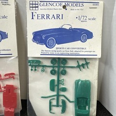 1993 Glencoe Models 1960s Ferrari & Jaguar Convertible 1:72 Plastic Model Kits