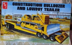AMT 1:25 sealed parts Construction Bulldozer Lowboy Trailer Complete AMT1218/06