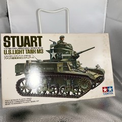 Tamiya Stuart U.S. Light Tank M3 Scale 1/35 Complete