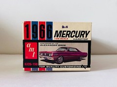Vintage AMT 1966 Mercury Park Lane Hardtop Annual Model Kit #6326 1/25