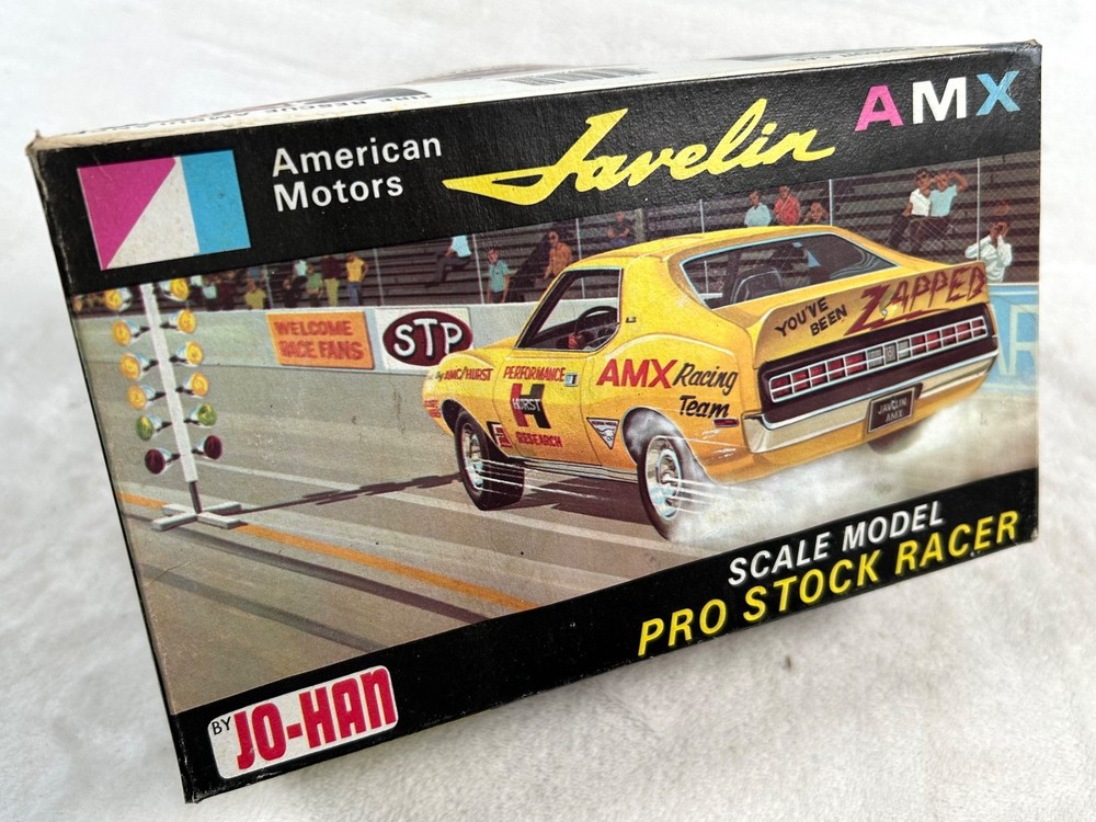 Jo-Han 1972 AMC Javelin AMX Pro Stock 1/25 Model Kit GC-1600 – Boxed Nacho Varga