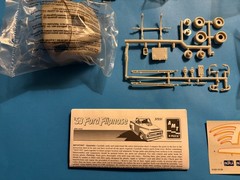 1953 FORD FLIPNOSE PICKUP TRUCK MODEL KIT AMT ERTL 1/25 SCALE NEW COOL LOOK!!