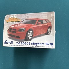 Revell 2006 Dodge Magnum Srt8 1:25 Model Kit Car Muscle SEALED See Photos