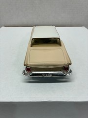 VINTAGE ORIGINAL AMT 1/25 SCALE 1959 FORD HT TAN/WHITE DEALER PROMO