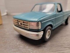 1/25 AMT FORD F-150 XLT Truck Model Snap Fast Plus #6124 VINTAGE RARE