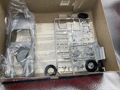 Monogram Die-Cast Metal And Plastic Jaguar XK120 Model Kit Scale 1/24 Complete