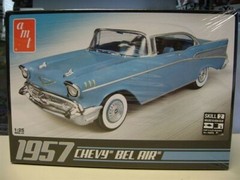 AMT 638 1957 Chevy Bel Air model kit