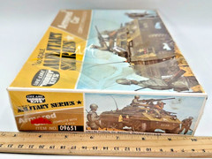 Life-Like Hobby Kits 1/40 Armored Car Military Model 09651 Sealed 6 GIs 1974