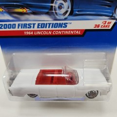 Hot Wheels 2000 First Editions 1964 Lincoln Continental White Red Interior 24366