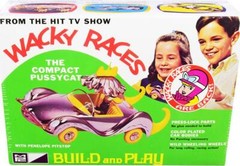 Skill 2 Snap Model Kit The Compact Pussycat with Penelope Pitstop Figurine Wacky
