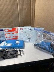 Read description AMT/Donnie Allison Pepsi Chevelle Stock Car Model Kit 1:25T380