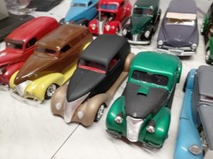 Model Junkyard/parts Plastic Muscle Car Lot Of 18 Hot Rods And Panel Wagons,