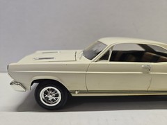 Vintage 1966 Ford Fairlane 1/24 or 1/25 Built Model READ DESCRIPTION