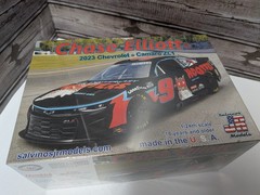 Salvinos Jr Chase Elliott Nascar Plastic Model Kit Sealed