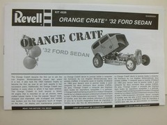 1/25 Revell Orange Crate 32 Ford Sedan Unassembled Revell 32 FORD SEDAN ORANGE C