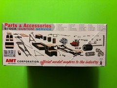 1934 FORD PICKUP TRUCK CUSTOMIZING 3N1 MODEL KIT AMT ROUND 2 1/25 SCALE NEW LOOK