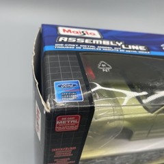 Maisto Assembly Line 2006 Ford Mustang GT Coupe 1:24 Die Cast Model Kit Lime Grn
