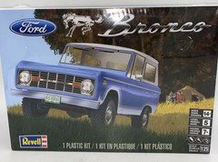 Revell 2016 Ford Bronco Model Kit #85-4320 1:25 Scale NEW / SEALED