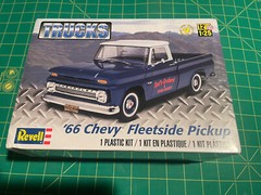 66 CHEVY FLEETSIDE PICKUP 283 V8 TRUCKS! 1966 F/S Plastic Model Kit hedders20oo