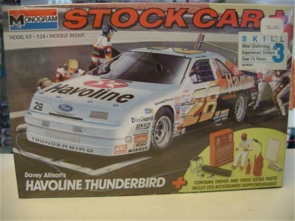 Monogram 2916 Davey Allison’s Havoline Thunderbird model kit