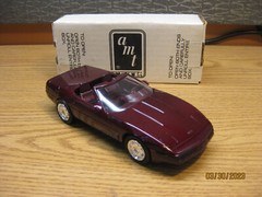 1993 Corvette Convert promo 1/25 scale, NEW IN BOX WITH ORIGINAL TISSUE & LABELS