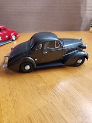 A PAIR OF VINTAGE MODELS -BUILT 1930’s COUPES