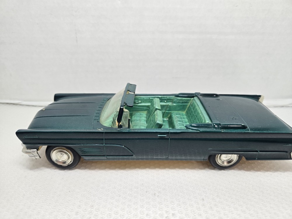 dealer promo model cars 1960 Lincoln Continental Convertible Salesman Dealership