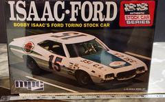 Bobby Isaac ’72 Ford Torino Stock Car MPC 1:25 NEW FACTORY SEALED *US Seller*