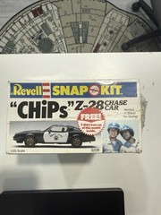 Chips Z-28 Chase Car SEALED Snap Model Kit With t-shirt /Iron On TV RARE