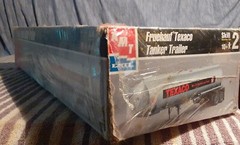 00 AMT/ERTL 1/25 Scale FRUEHAUF TEXACO TANKER TRAILER #30063 REBOX RELEASE BOXED