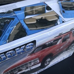 Monogram Trucks 1980 ’80 Ford Bronco 2 ‘n 1 85-7214 Sealed 1:24 Scale