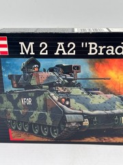 Revell 1/72 M2A2 Bradley Infantry Fighting Vehicle Model Kit #03124 New