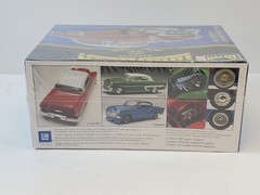 Revell Lowrider Magazine ’53 Chevy Bel Air Model Kit 1/24 2887 Sealed