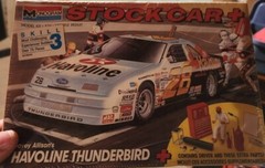 Monogram 1/24 2916 28 Havoline Ford T-Bird Davey Allison NASCAR Model Kit NOS