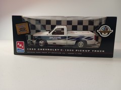 Amt Ertl 1995 Chevrolet C-1500 Truck Brickyard 400 Pace Car
