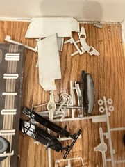 AMT Ertl Millenium 1/25 151 Chevrolet Fleetline Model Car Kit parts