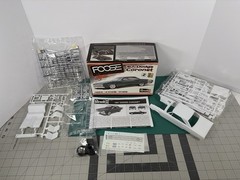 Revell Foose 1967 Dodge Coronet 1:25 Model Kit #4906 Open Box Complete Unbuilt
