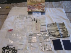 VINTAGE AMT 57 FORD 3 N 1 57 FORD FAIRLANE JUNKYARD MODEL KIT PARTS LOT #809