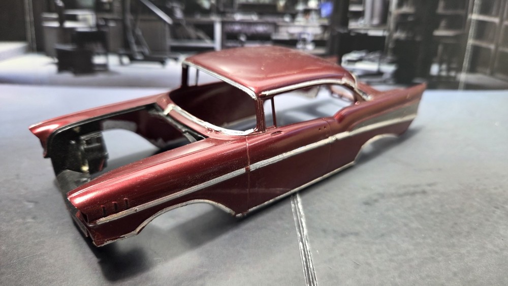 1957 CHEVY BEL AIR Marroon BODY SHELL 1/25 Scale USED Model Kit PARTS