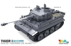 Tiger 4901 1/35 Sd.Kfz.181 TIGER I 1942-1945 EARLY WW2 GERMAN HEAVY TANK