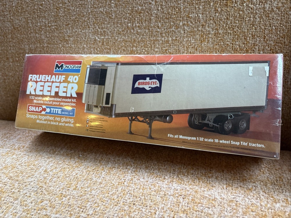 Monogram SnapTite 1/32 Bird’s Eye Fruehauf 40′ Reefer Semi Trailer Sealed Vtg