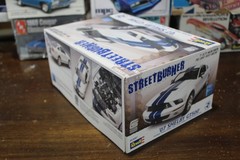 Revell 07 Shelby GT500 Sealed Inside 1/25