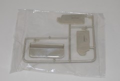 MOEBIUS 1970 FORD F-100 4×4 1230 ⭐PARTS⭐ CAB SEAT+INNER DOOR PANELS 1:25