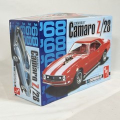 AMT 1968 Camaro Z/28 Plastic Model Car Kit 1/25 Scale 868