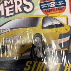 1:25 Snapfast 1998 Chrysler Concorde “Street Heat” Slammers AMT Sealed Box